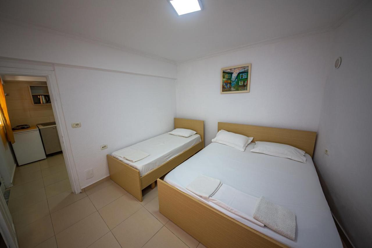 Himara Apartments 外观 照片