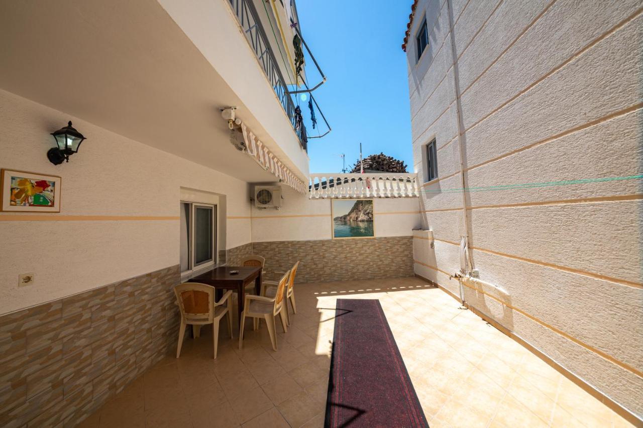 Himara Apartments 外观 照片